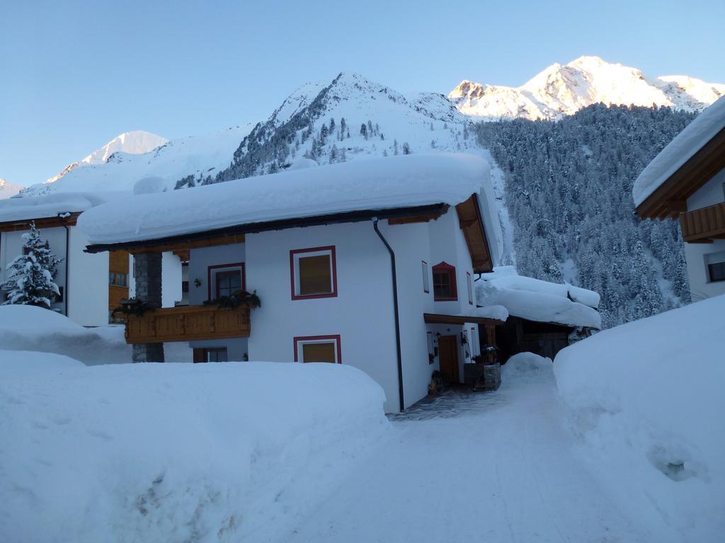 Garni Des Alpes Hotel Solda Exterior photo
